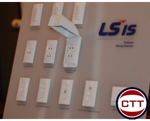 Ổ CẮM LS